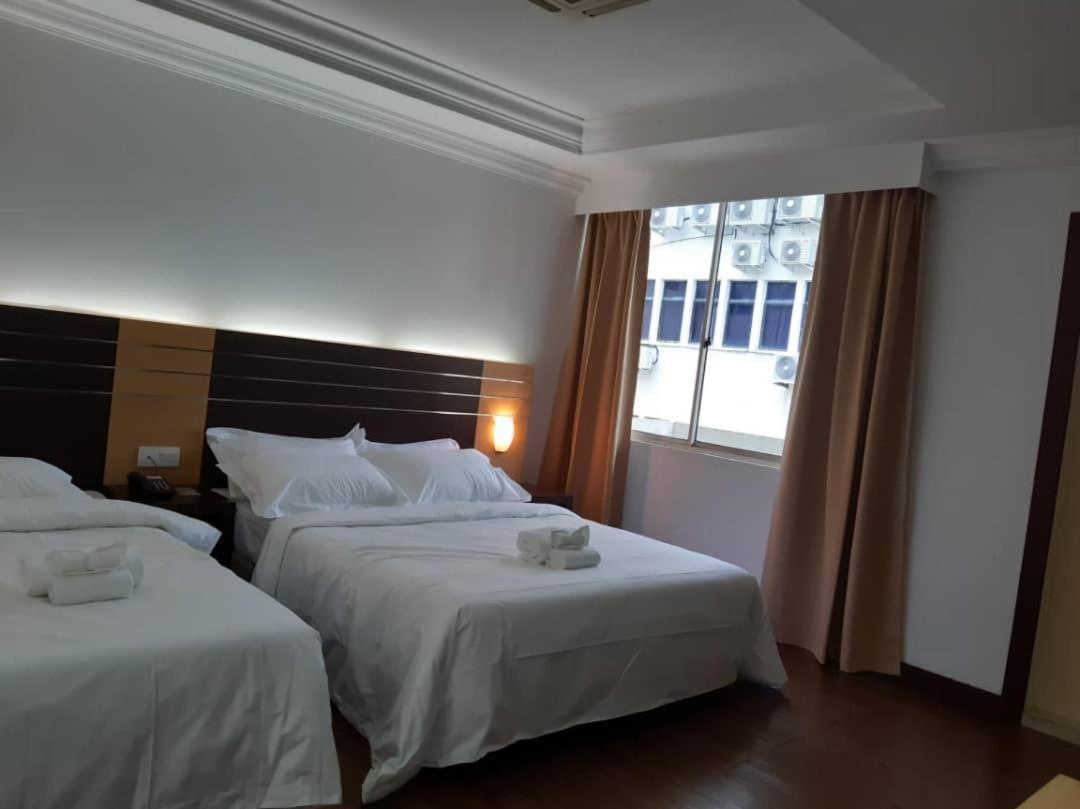 Sara Hotel Labuan Buitenkant foto